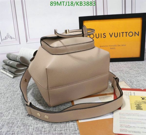 Louis Vuitton AAA+ Replica Lockme Bucket KB38837345698