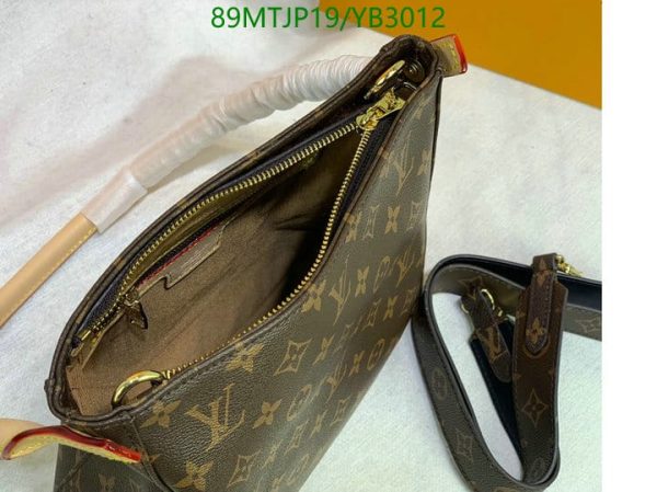 Louis Vuitton AAA+ Replica Looping Shoulder Bags YB30128936472