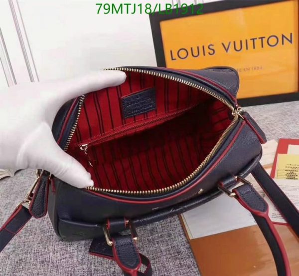 Louis Vuitton AAA+ Replica Luxury Ladies Shoulder Handbag LB19121672975