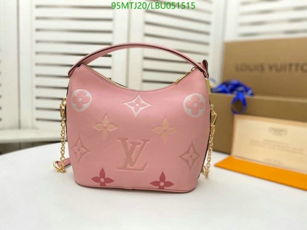 Louis Vuitton AAA+ Replica Marshmallow LBU0515152154