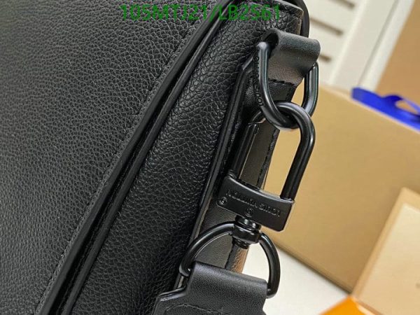 Louis Vuitton AAA+ Replica Messenger Bag LB25618541237