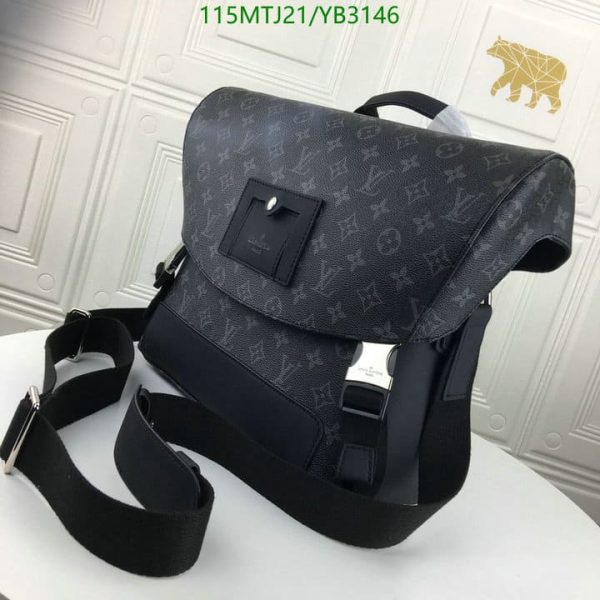 Louis Vuitton AAA+ Replica Messenger PM Voyager Bag YB31468965472