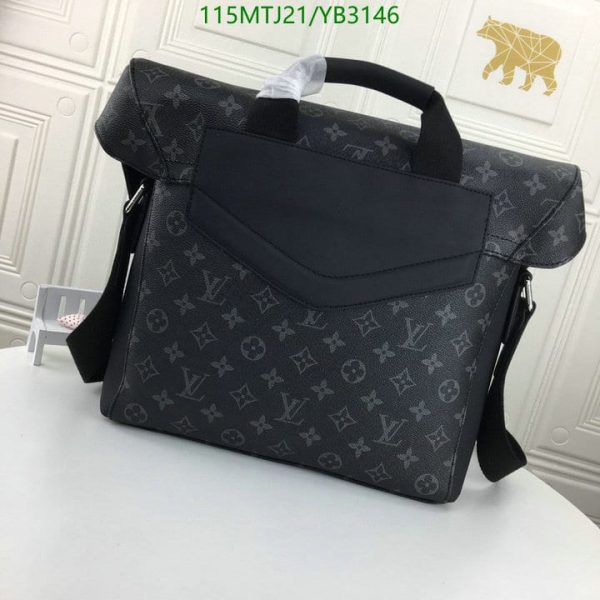 Louis Vuitton AAA+ Replica Messenger PM Voyager Bag YB31468965472