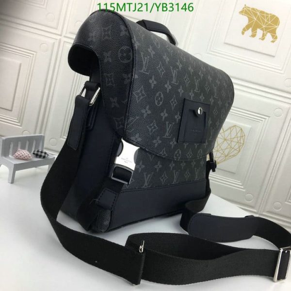 Louis Vuitton AAA+ Replica Messenger PM Voyager Bag YB31468965472