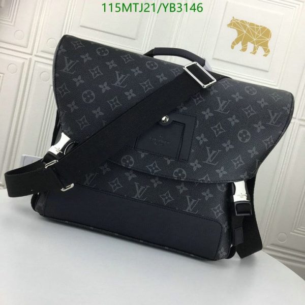 Louis Vuitton AAA+ Replica Messenger PM Voyager Bag YB31468965472