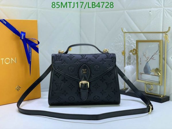 Louis Vuitton AAA+ Replica Metis clutch Bag LB47285279104