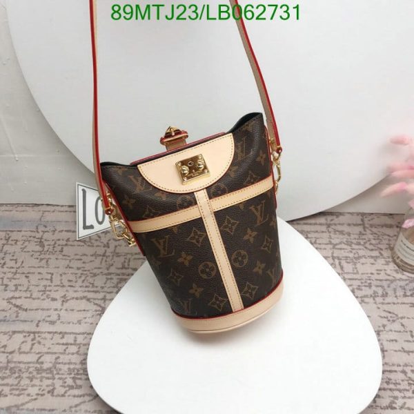 Louis Vuitton AAA+ Replica Monogram Canvas Duffle Bag LB06273153982