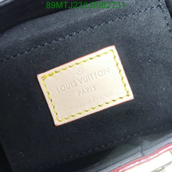 Louis Vuitton AAA+ Replica Monogram Canvas Duffle Bag LB06273153982