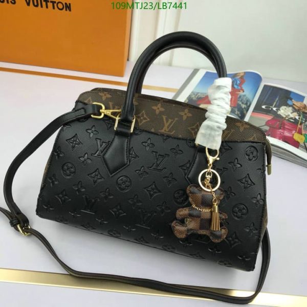 Louis Vuitton AAA+ Replica Montaigne MM Bag LB74413745829