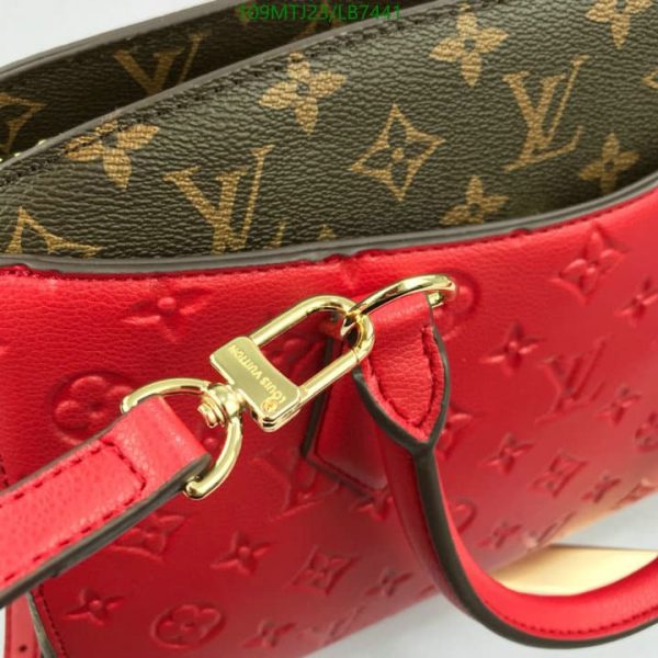 Louis Vuitton AAA+ Replica Montaigne MM Bag LB74413745829