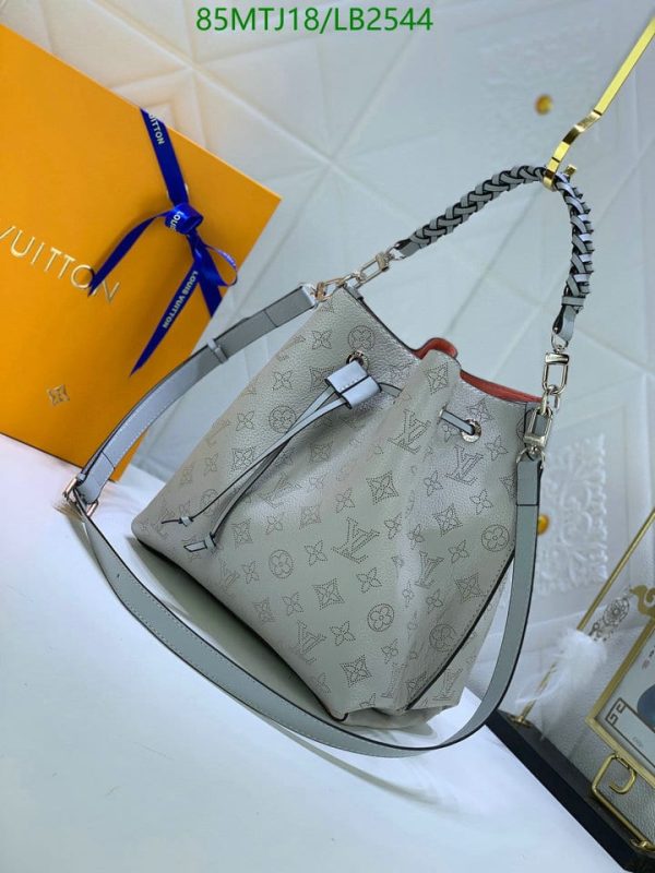 Louis Vuitton AAA+ Replica Muria Bag LB25441759874