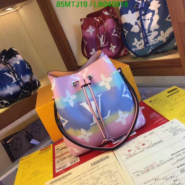 Louis Vuitton AAA+ Replica NeoNoe Handbag Limited Edition LB04091876435