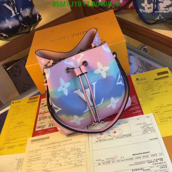 Louis Vuitton AAA+ Replica NeoNoe Handbag Limited Edition LB04091876435