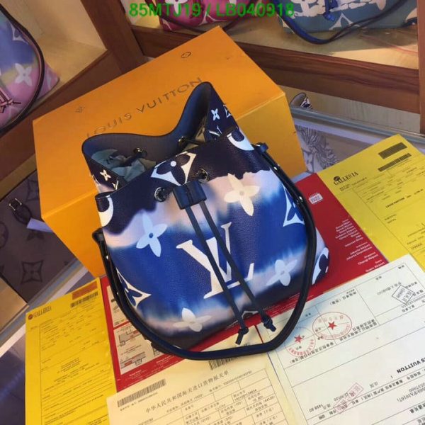 Louis Vuitton AAA+ Replica NeoNoe Handbag Limited Edition LB04091876435