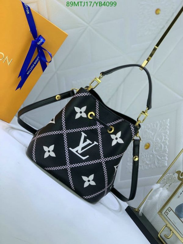 Louis Vuitton AAA+ Replica NeoNoe MM Bag YB40997851426