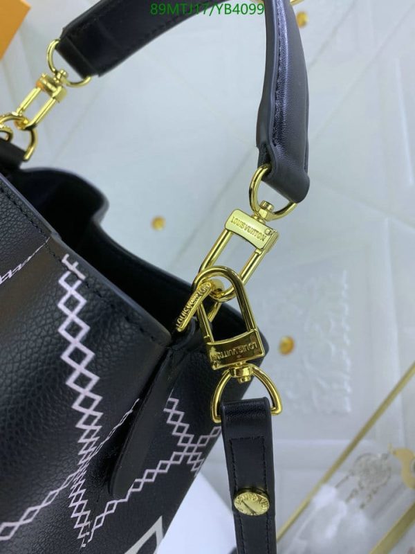 Louis Vuitton AAA+ Replica NeoNoe MM Bag YB40997851426