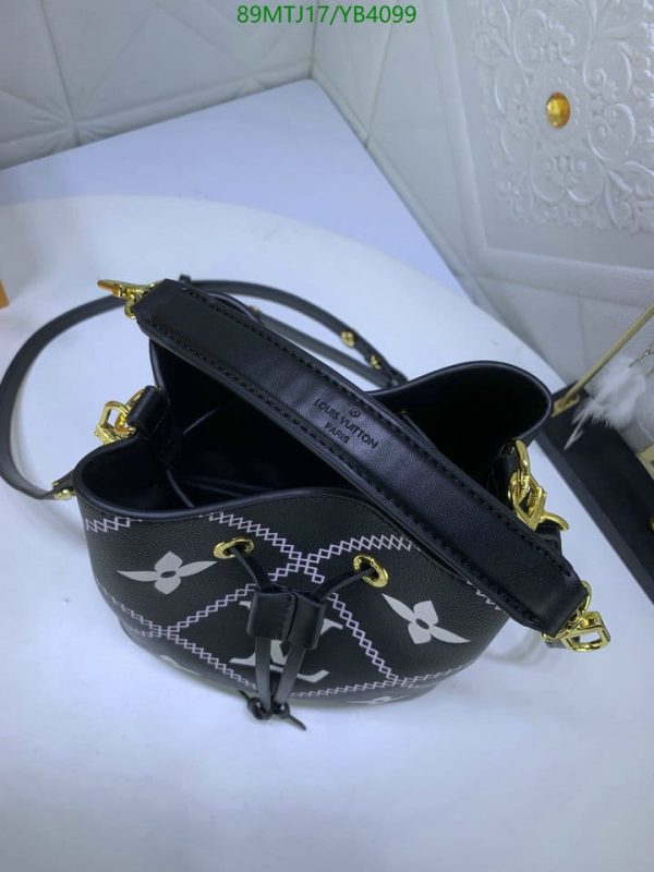 Louis Vuitton AAA+ Replica NeoNoe MM Bag YB40997851426