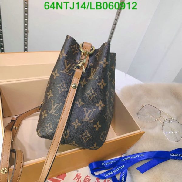 Louis Vuitton AAA+ Replica NeoNoe bucket shoulder bag LB06091236190