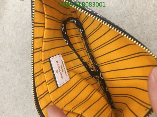 Louis Vuitton AAA+ Replica Neverfull Jungle MM Tote Bag LB08300156324