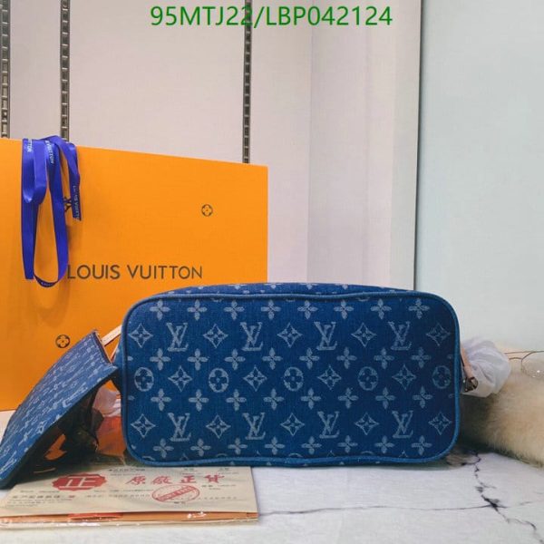 Louis Vuitton AAA+ Replica Neverfull MM Autres Toiles in Blue LBP0421243164