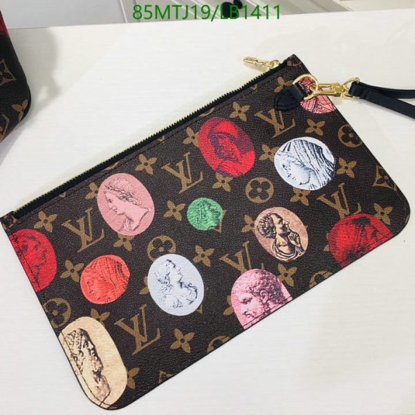 Louis Vuitton AAA+ Replica Neverfull MM Bag LB14116438976