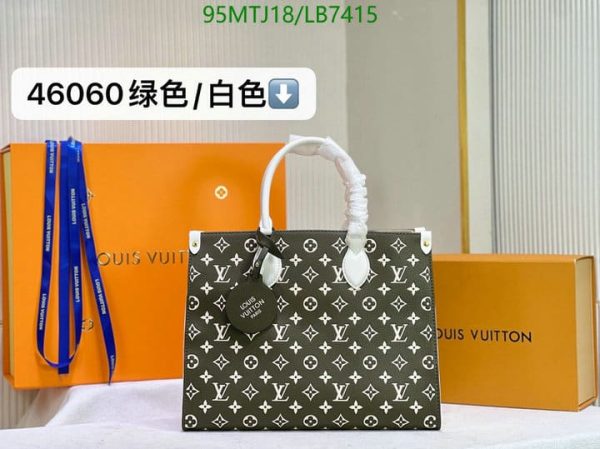 Louis Vuitton AAA+ Replica Neverfull MM leather tote bag LB74158014765