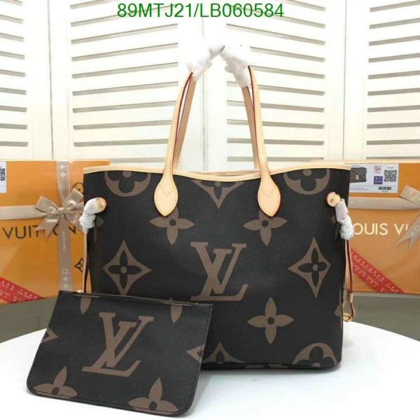 Louis Vuitton AAA+ Replica Neverfull Tote Bag LB06058452648