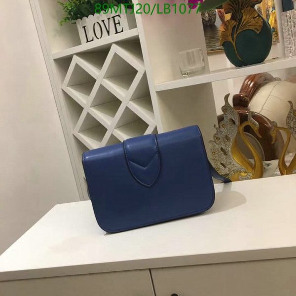 Louis Vuitton AAA+ Replica New Arrival Bag Luv LB10772467394