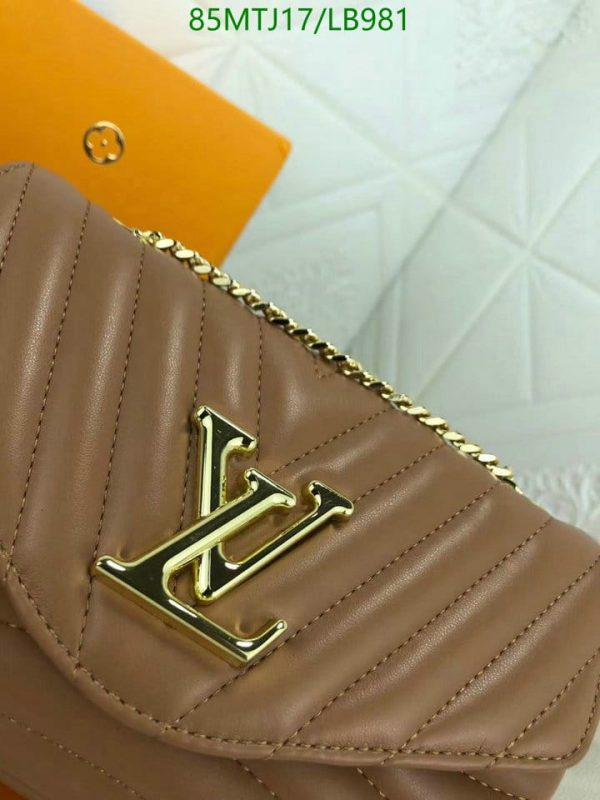 Louis Vuitton AAA+ Replica New Wave Chain Bag LB98124683962