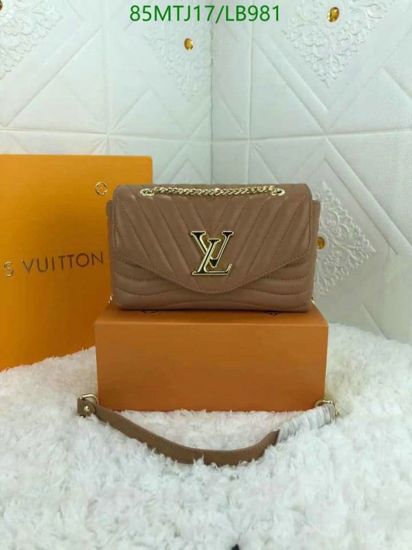 Louis Vuitton AAA+ Replica New Wave Chain Bag LB98124683962