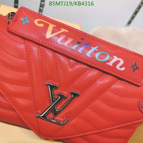 Louis Vuitton AAA+ Replica New Wave Shoulder Bag KB43165432987