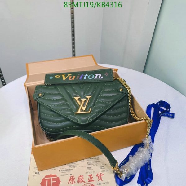 Louis Vuitton AAA+ Replica New Wave Shoulder Bag KB43165432987