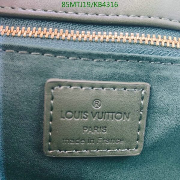 Louis Vuitton AAA+ Replica New Wave Shoulder Bag KB43165432987