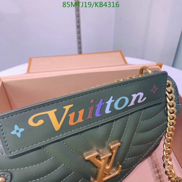 Louis Vuitton AAA+ Replica New Wave Shoulder Bag KB43165432987