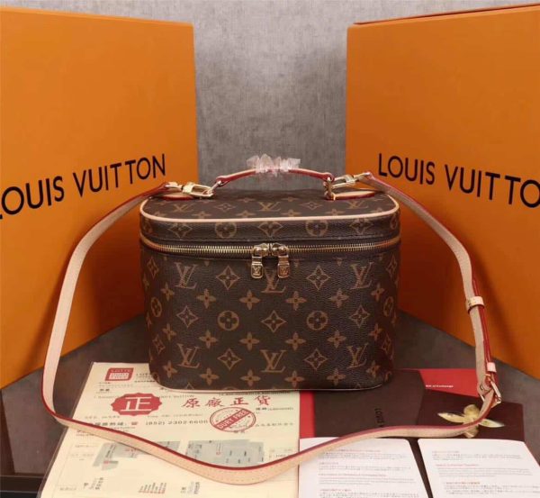 Louis Vuitton AAA+ Replica Nice BB Toiletry Pouch Bag LB06010282346