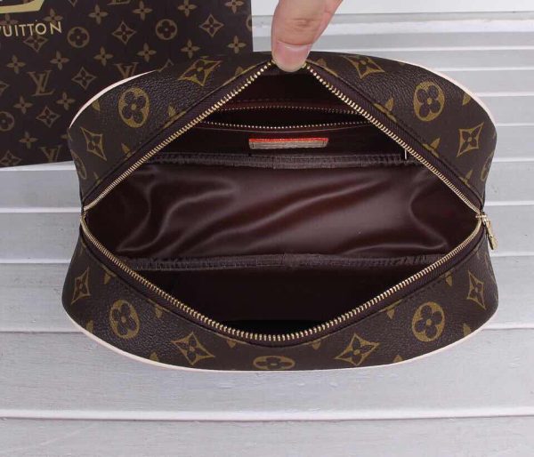 Louis Vuitton AAA+ Replica Nice Nano Toiletry Pouch LB07188950786