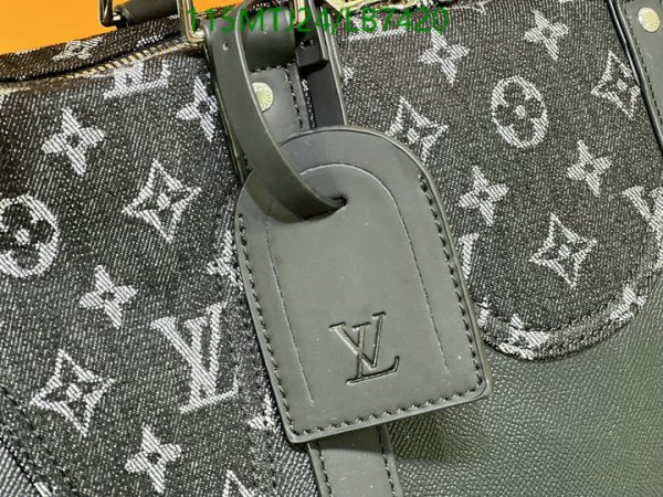 Louis Vuitton AAA+ Replica Nigo Keepall Bandouliere Bagpack LB74208654932