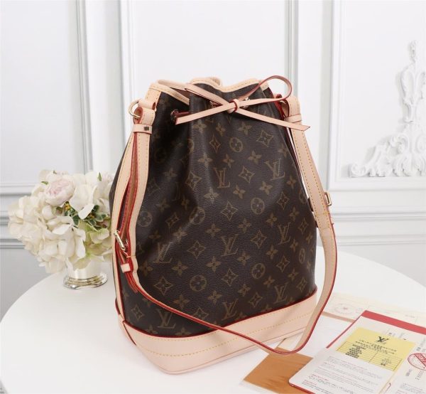 Louis Vuitton AAA+ Replica Noe BB Nag  LB11076075349