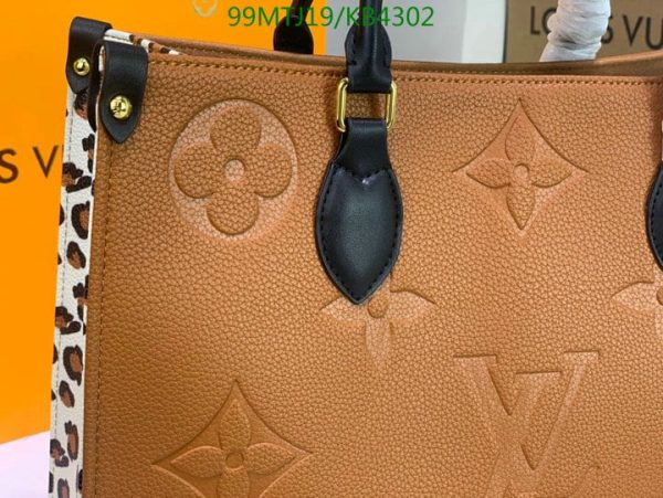 Louis Vuitton AAA+ Replica ONTHEGO Leopard Black  KB43028642075