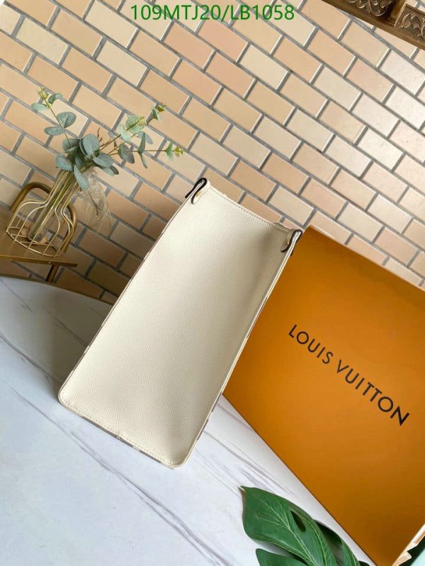 Louis Vuitton AAA+ Replica On The Go MM Empreinte LB10585701469