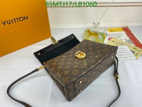 Louis Vuitton AAA+ Replica One Handle Flap Bag LB10606438753