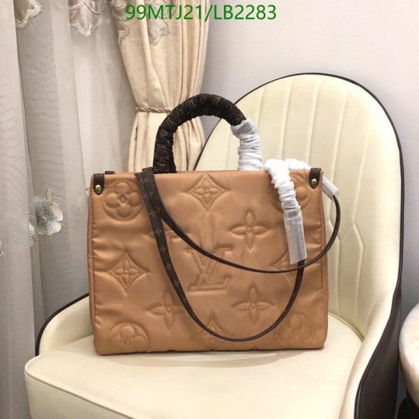 Louis Vuitton AAA+ Replica Onthego GM Hand Bag LB22838963886