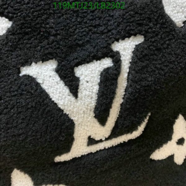 Louis Vuitton AAA+ Replica Onthego Teddy Fleece Tote Bag LB23025698712