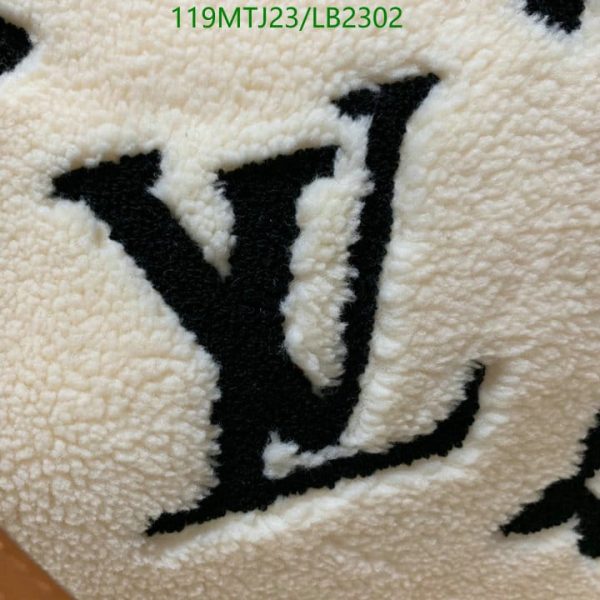 Louis Vuitton AAA+ Replica Onthego Teddy Fleece Tote Bag LB23025698712