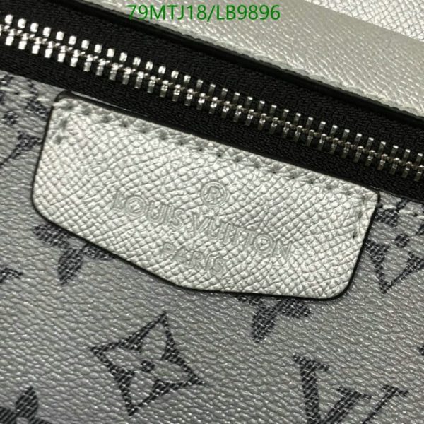 Louis Vuitton AAA+ Replica Outdoor Messenger Waist Pouch Bag LB98965987163