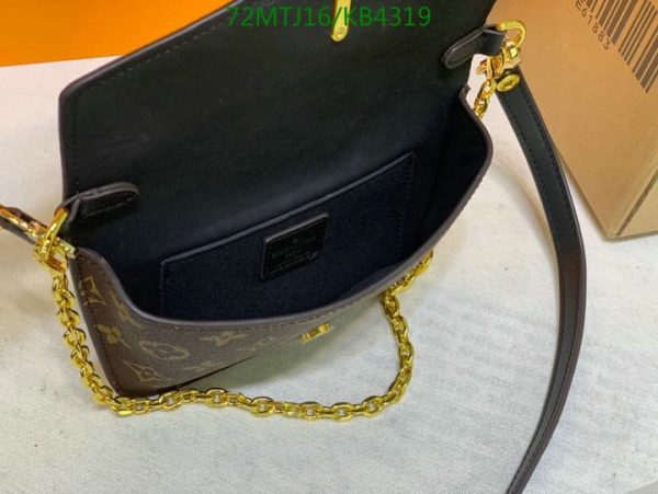 Louis Vuitton AAA+ Replica Padlock On Strap Bag KB43193476589