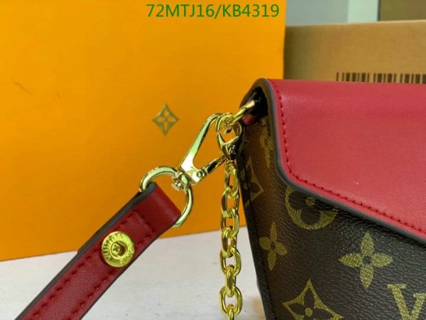 Louis Vuitton AAA+ Replica Padlock On Strap Bag KB43193476589