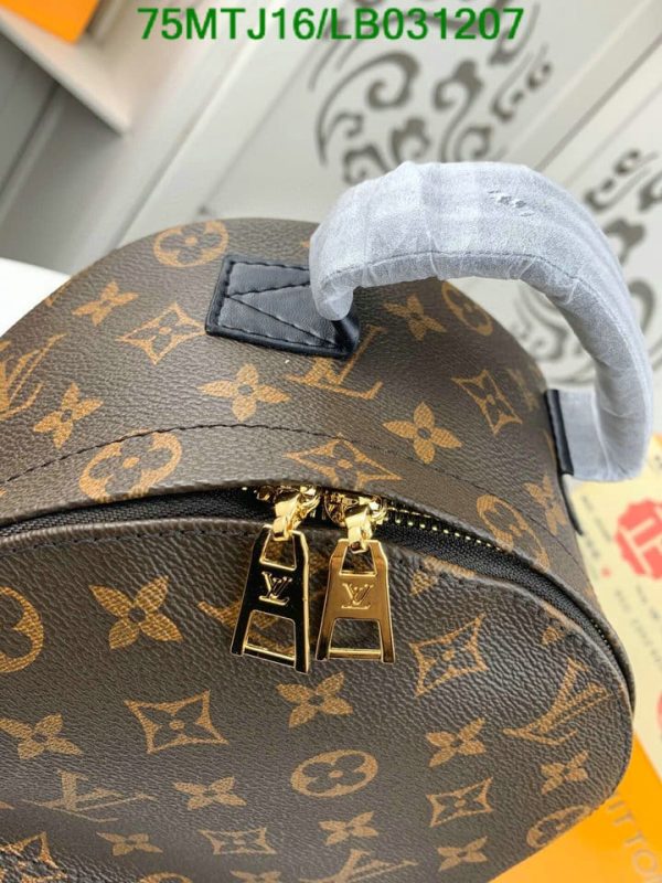 Louis Vuitton AAA+ Replica  Palm Springs Bagpack LB03120778526