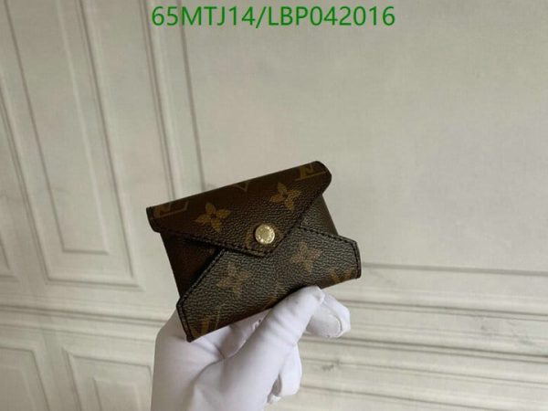 Louis Vuitton AAA+ Replica Pochette Kirigami Bag LBP0420167016