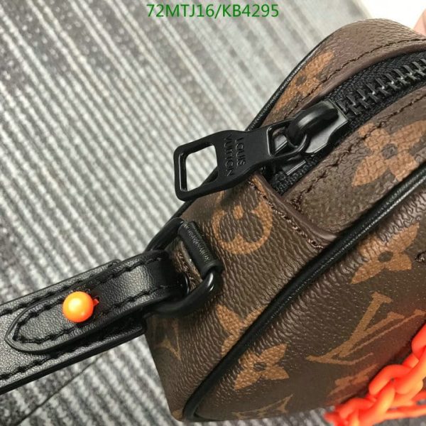 Louis Vuitton AAA+ Replica Pochette Volga Backpack KB42955724368